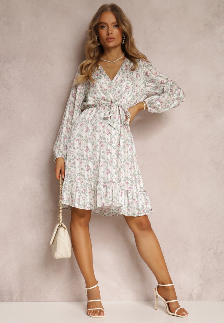 Біла Сукня, Білий 
Біла Сукня, Білий