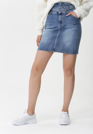 Блакитна Спідниця