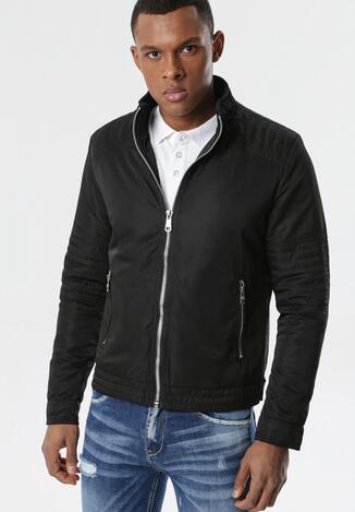 Чорна Куртка