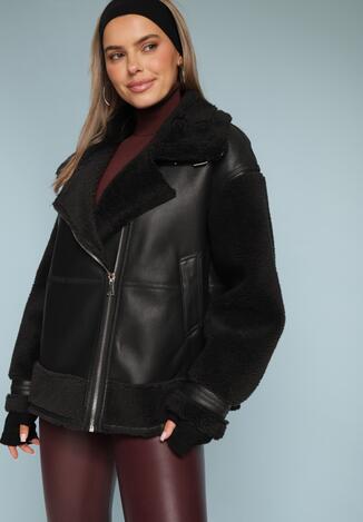 Чорна Куртка