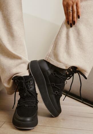 Чорні Черевики