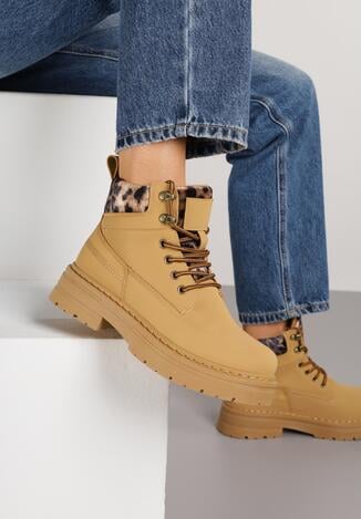 Коричневі Черевики