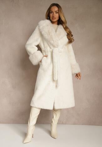 Біле Пальто