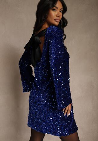 Блакитна Сукня