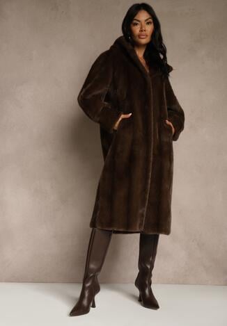 Коричневе Пальто