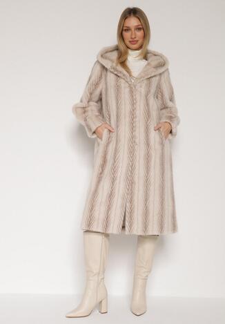 Cвітло-Бежеве Пальто
