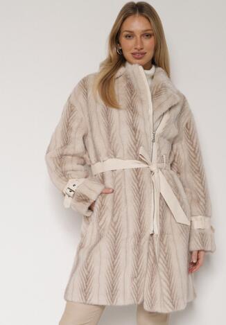 Cвітло-Бежеве Пальто