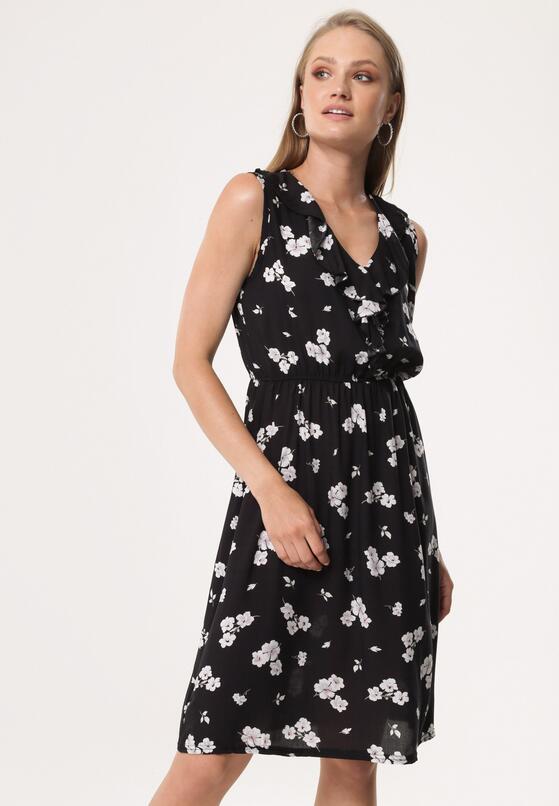 Чорна Сукня 1