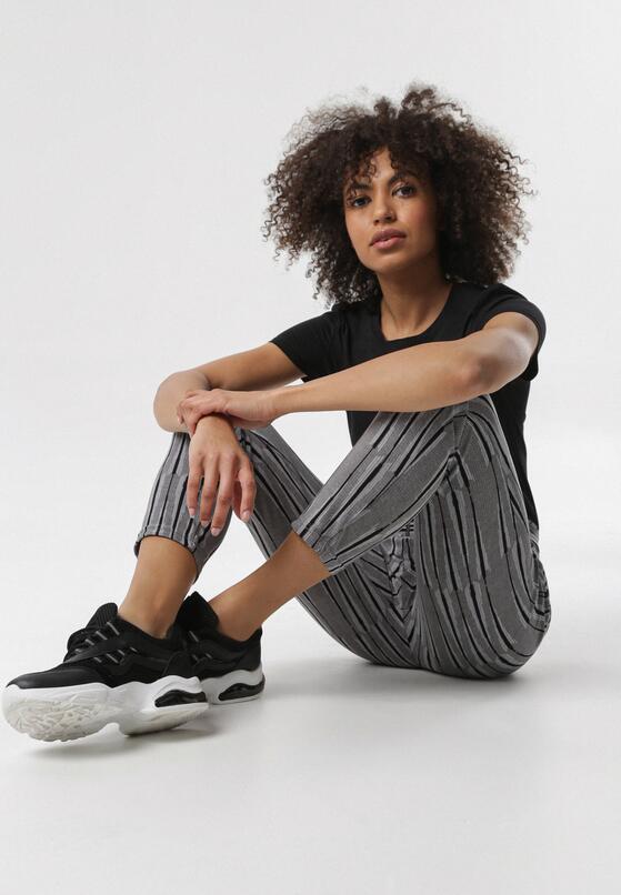 Сірі Штани 2