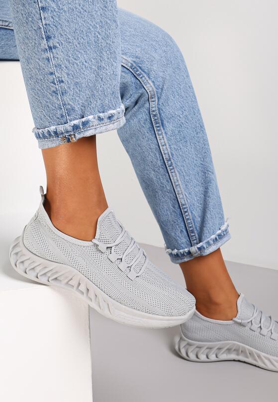 Сірі Кросівки 1