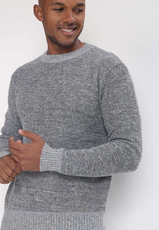 Сірий Светр 4