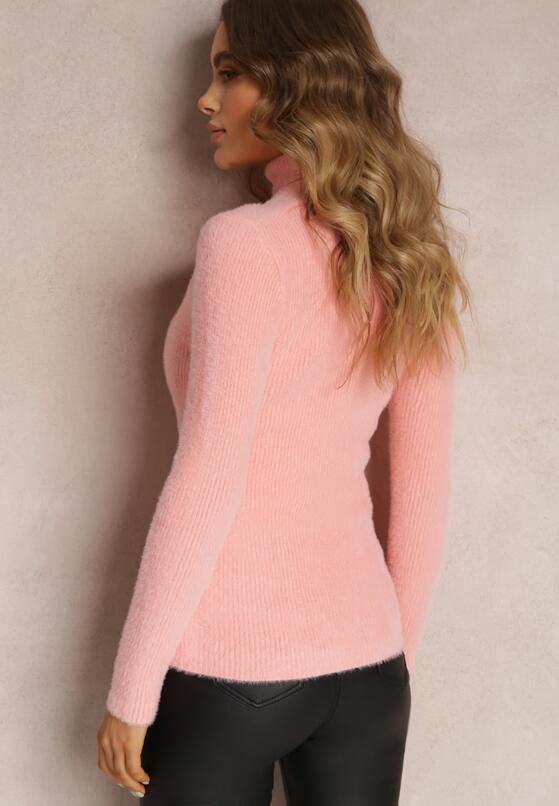 Рожевий Гольф 3