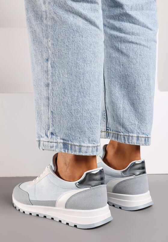 Блакитні Снікерси 3