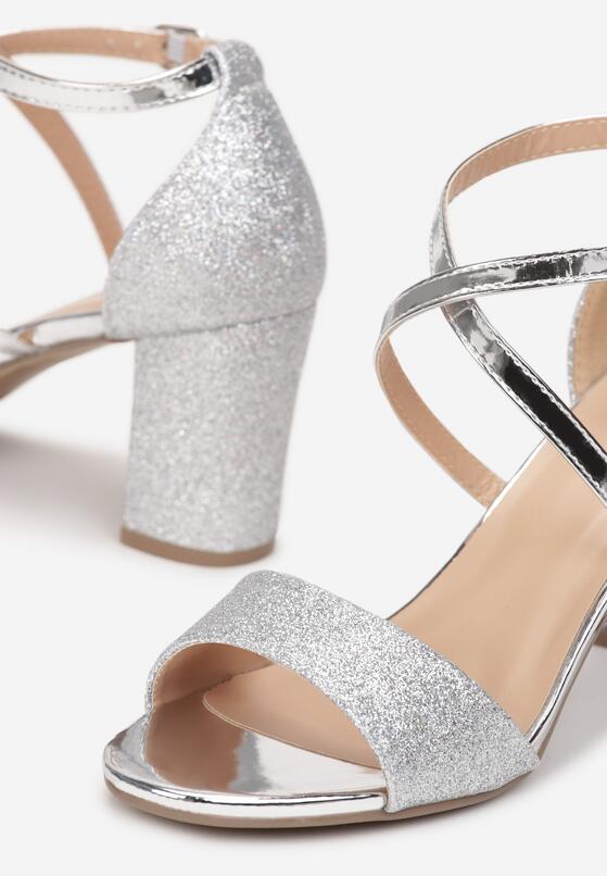 Срібні Босоніжки 5