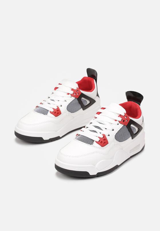 Білі Снікерси 2