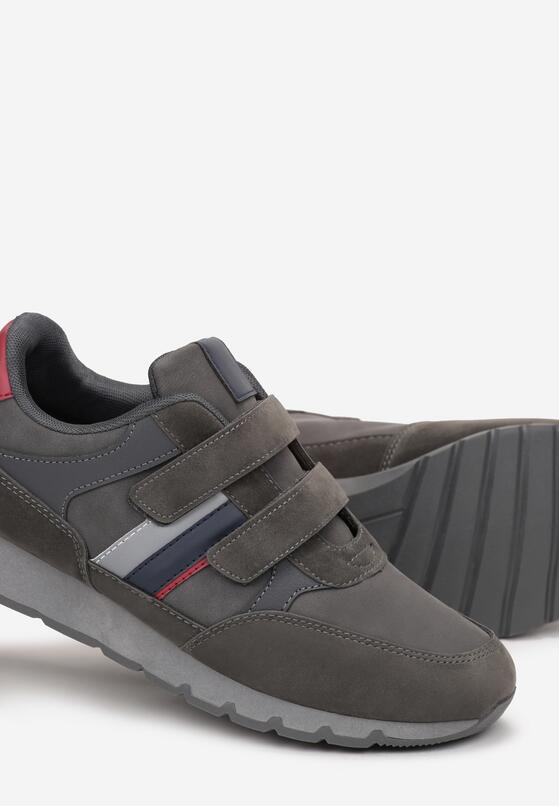 Сірі Кросівки 3