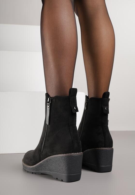 Чорні Ботильйони 3