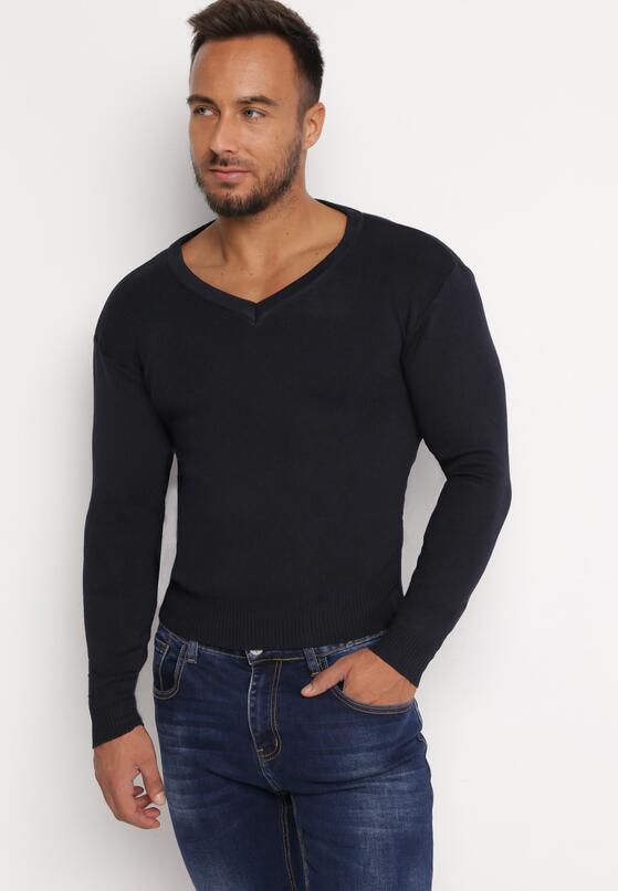 Синій Светр 1