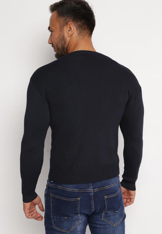 Синій Светр 3