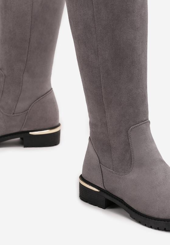 Сірі Чоботи 5