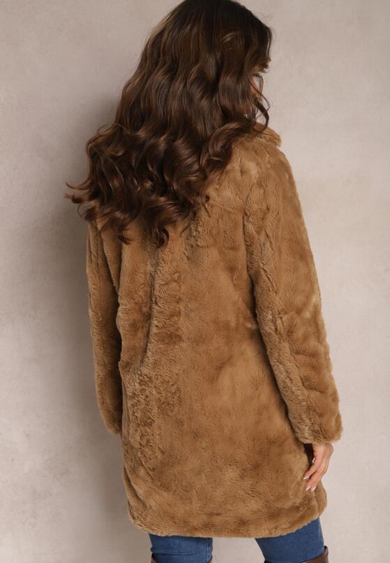 Коричневе Пальто 4