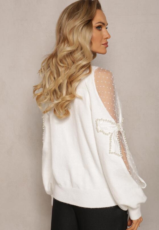 Білий Светр 3