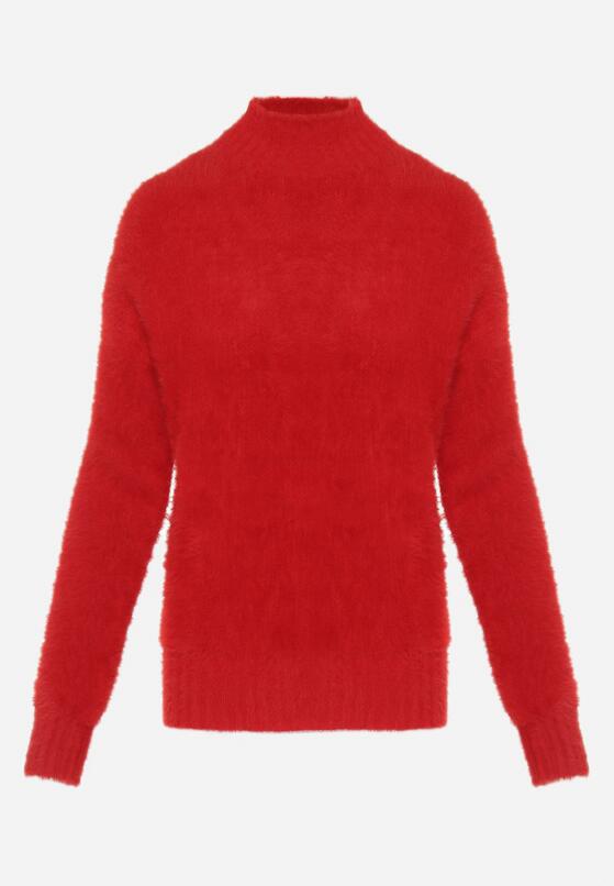 Червоний Светр 6