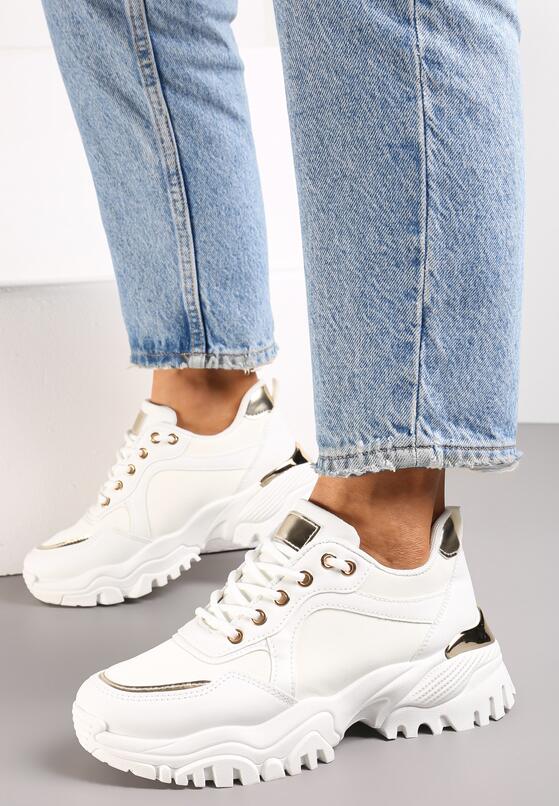 Білі Снікерси 2