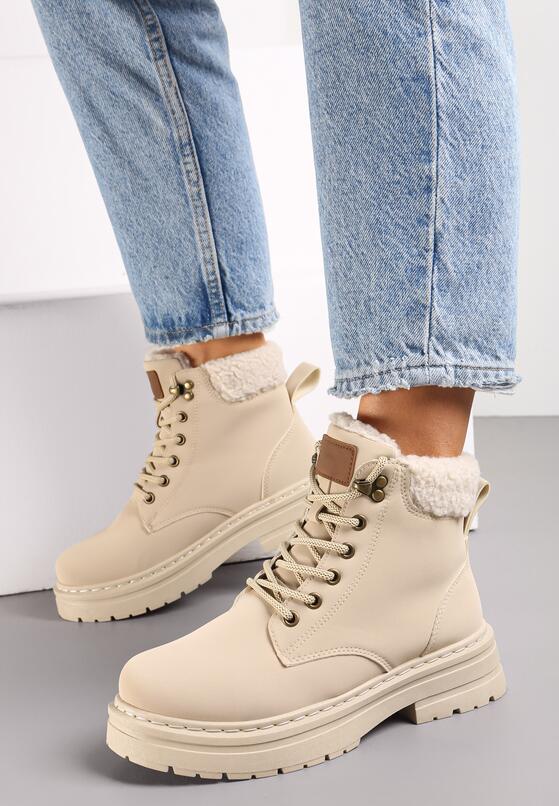 Бежеві Черевики 2