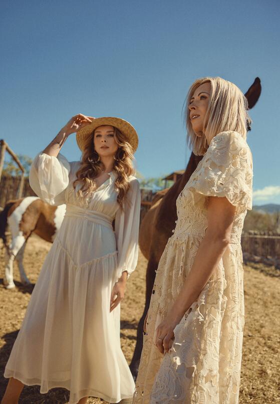 Бежева Сукня 2