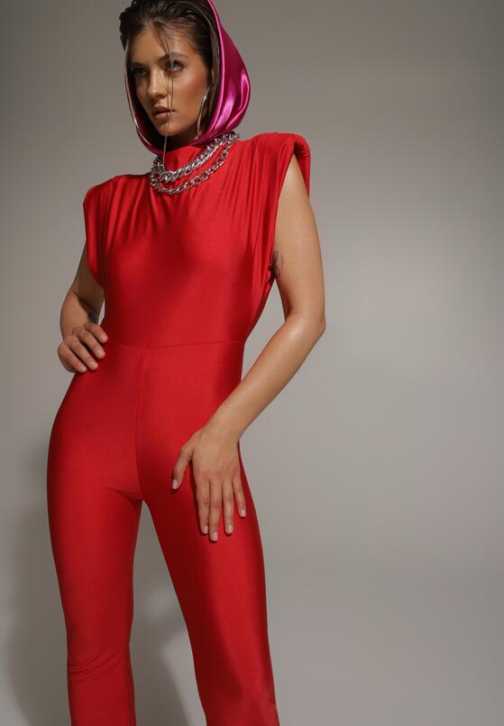 Червоний Комбінезон 2