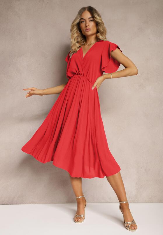 Червона Сукня 1