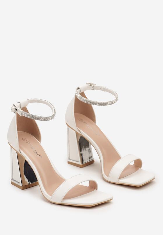 Білі Босоніжки 5