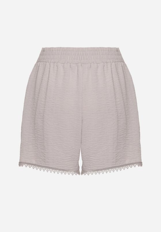 Сірі Шорти 7