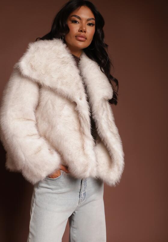 Бежева Куртка 1