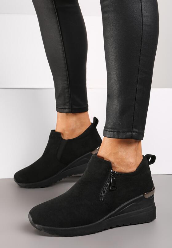 Чорні Снікерси 2