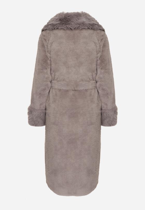 Сіре Пальто 7