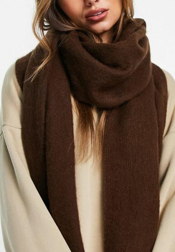 Коричневий Шарф 1