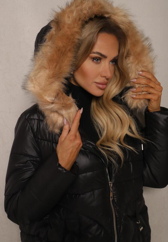 Чорна Куртка 5