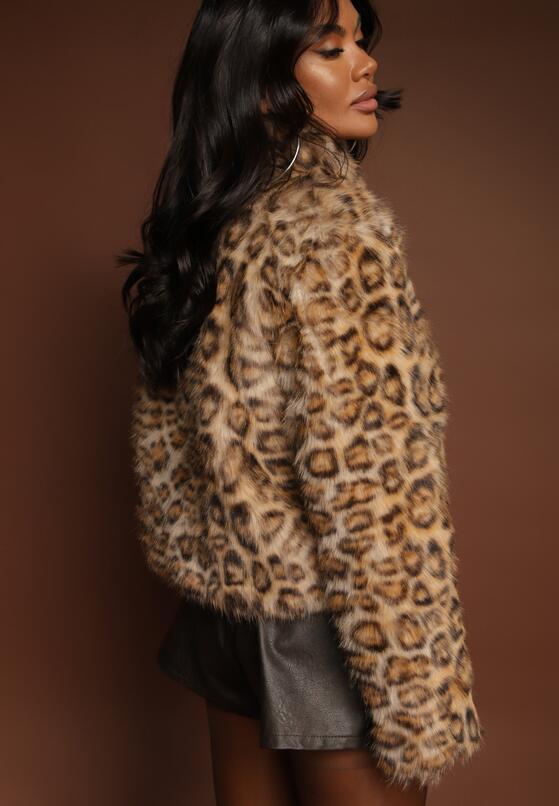 Коричнева Куртка 3