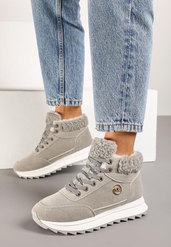 Сірі Снікерси 2