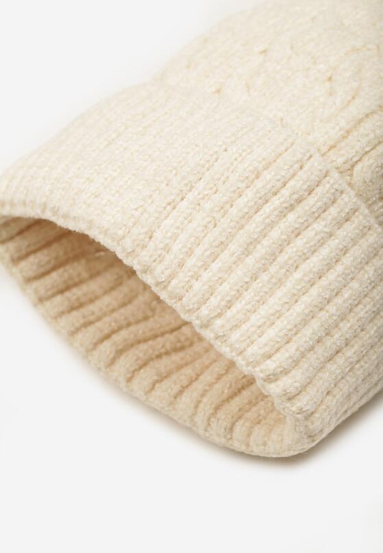 Бежева Шапка 2