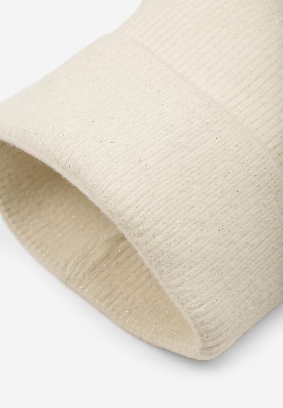 Cвітло-Бежева Шапка 2