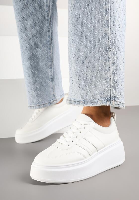 Білі Снікерси 1