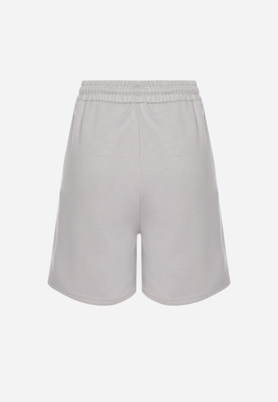 Сірі Шорти 7