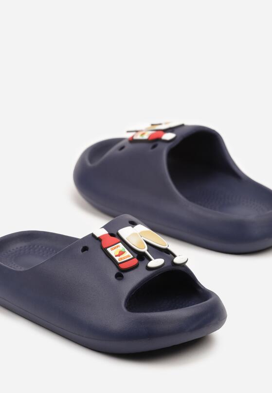 Сині Шльопанці 3