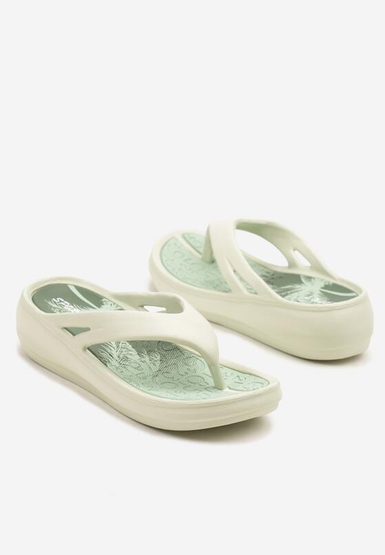 Зелені Шльопанці 5