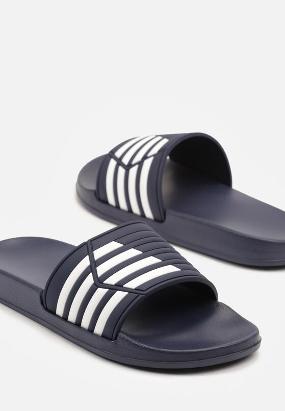 Сині Шльопанці 3