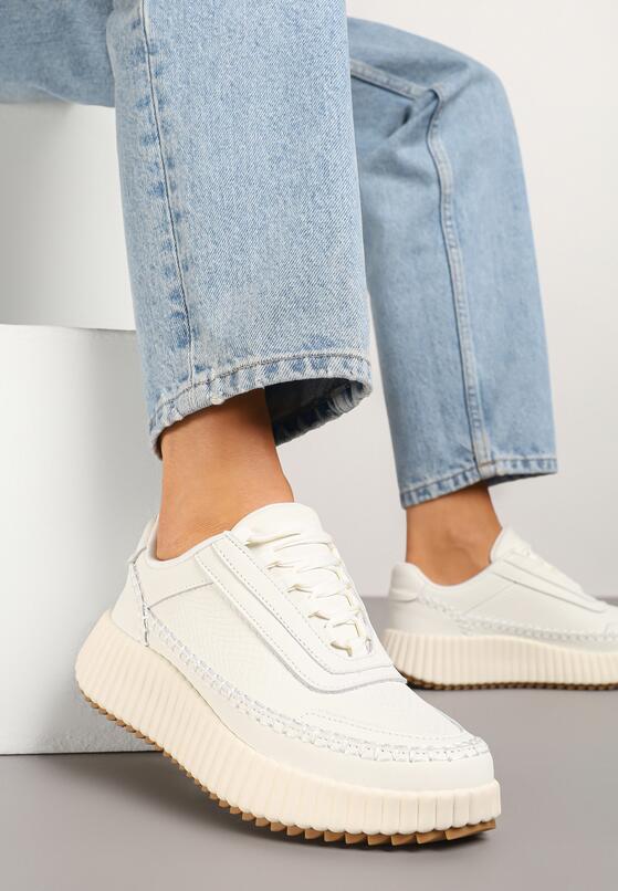 Білі Снікерси 1