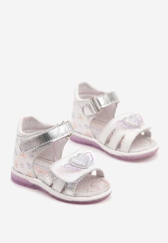 Білі Сандалі 2